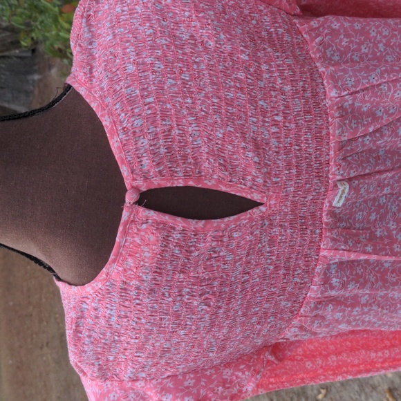 Billabong x Wrangler Coral Floral Print Round Neckline w/ Keyhole Closure NWT - Picture 11 of 16